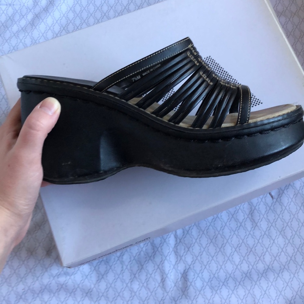 Vintage Y2K Black Platform Sandals